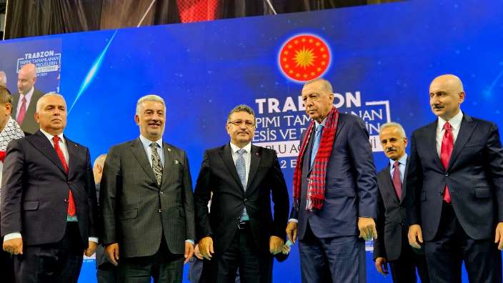 692b755e-f510-400d-833a-2fc74b067f6f