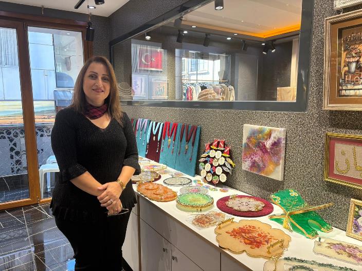 e972fceb-8b10-46cb-86fc-b1893d29f4a1