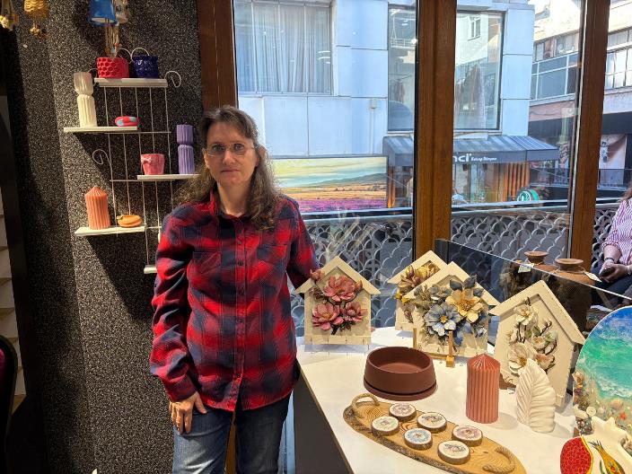 fba562ce-ac6c-4d6b-9e15-9df2e66b301a