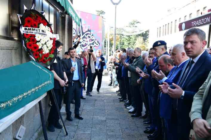 74eaf8c5-e66c-4be8-81f5-cac0f6d60f50