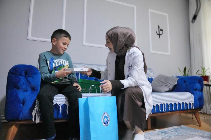 9117a42c-e08b-40e2-8d8d-79421afc6ecf