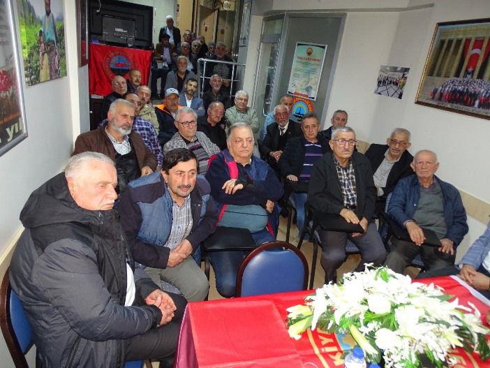 b82f13b8-4b40-4715-99b3-e1a128901135