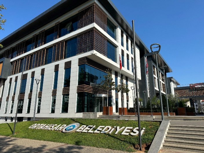 ce28017e-cf7c-4f45-9df0-8177dd0e8edb