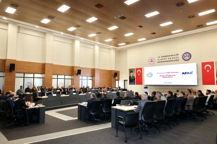 ef8e5873-c0a3-4f9a-89c1-f5fcaad933f5