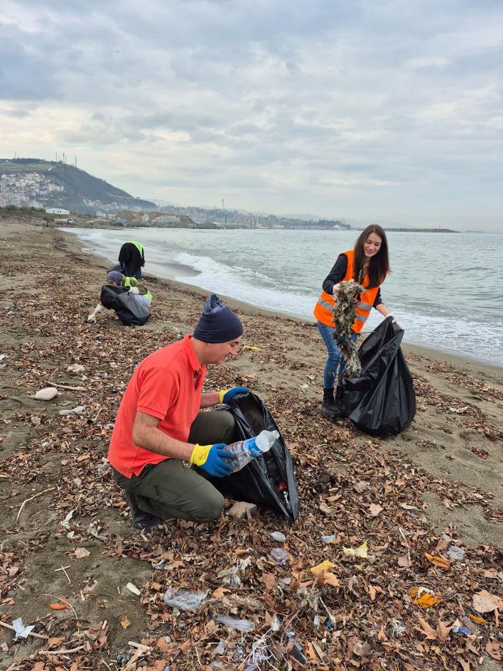 0ae7d8b4-cde3-48f1-bf0d-796d3a5da667