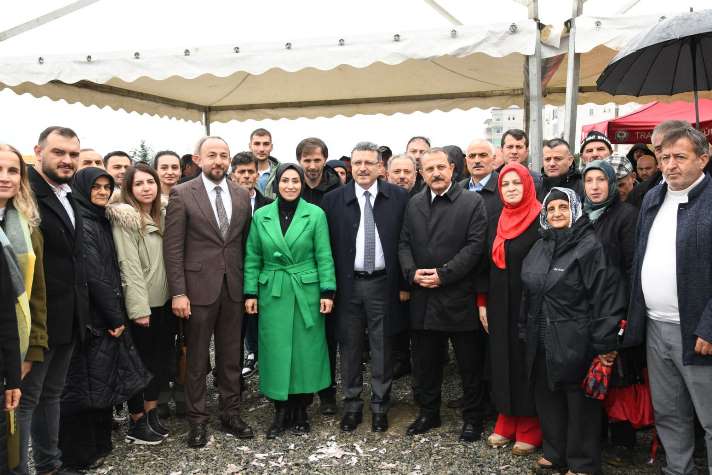 3b73f506-31f6-4bf3-af8d-2285e32cd137