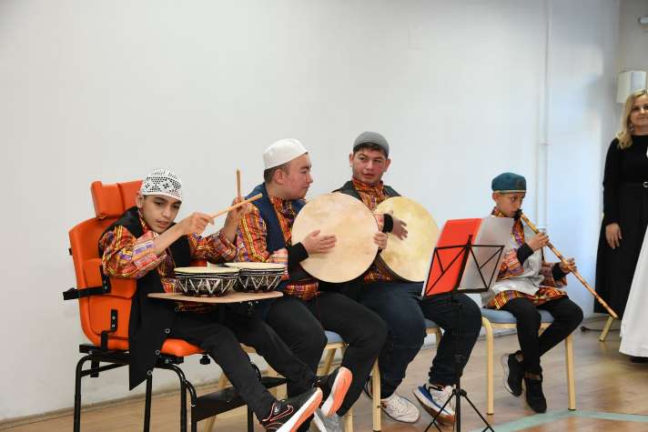 5f33366d-f7d3-4c8b-acd5-cde5538f955d