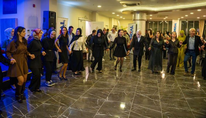 9a8a6d3e-600b-4325-b0c8-216ade225361