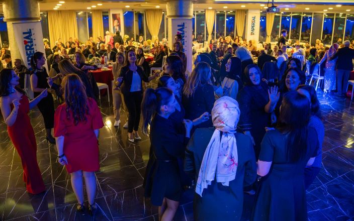 af0236fc-e129-4ce6-b8b1-f95fd153ab67