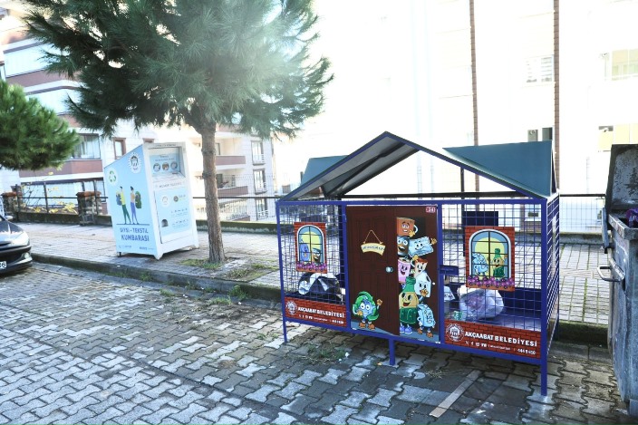 c440fa22-ec8e-4ad9-a08b-3ff6371deeb1