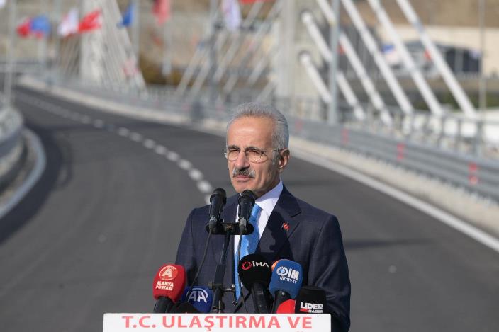 cc379244-8d0c-490a-8c73-c27ffae93de9