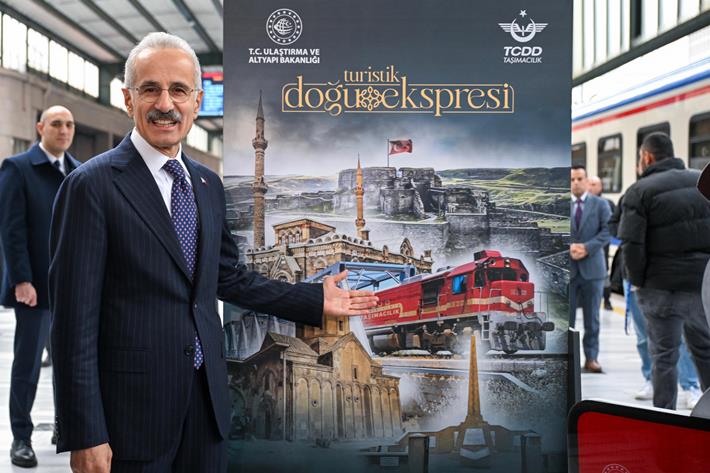 cee319b2-d4cf-4f3f-b6f7-79ca2a594040