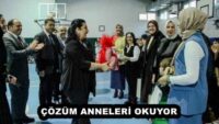 ÇÖZÜM ANNELERİ OKUYOR