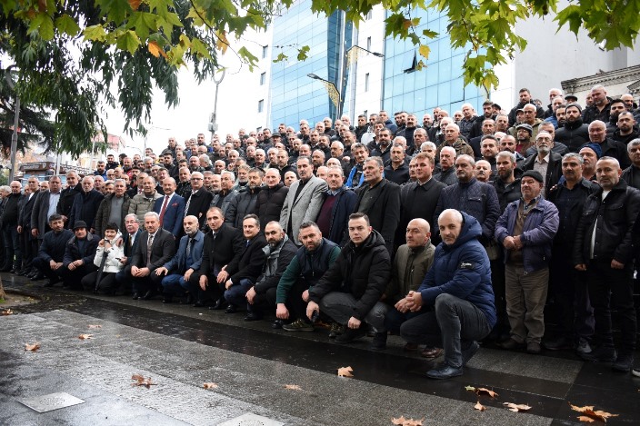 dc6430cd-e0c2-44fb-abf4-f0fe9e52d647