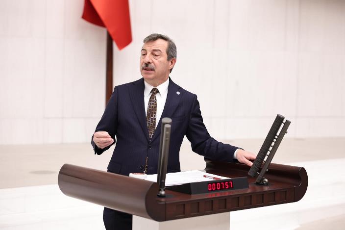 e9121694-109f-4e9b-9fb6-6689b3699e6b