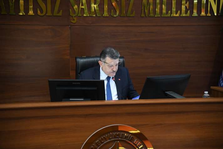 ee7a2136-ed44-47f6-aa4a-0abf0a7103b6