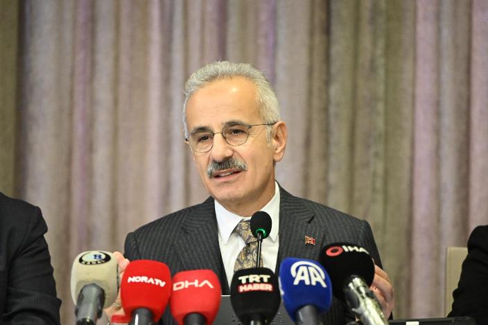 045ea618-3b4d-4aeb-812e-b77a6d275125