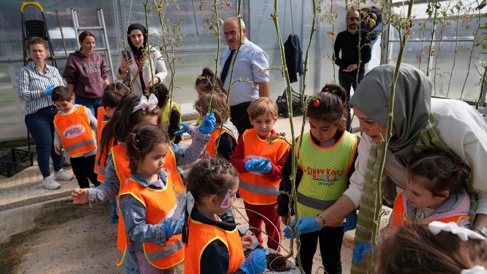 0c0984cd-5c8c-403b-a7d8-b7b6796adba7