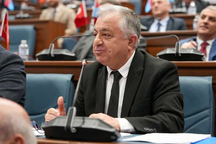 2738e233-f87e-4ce8-979b-d44e41ebe658