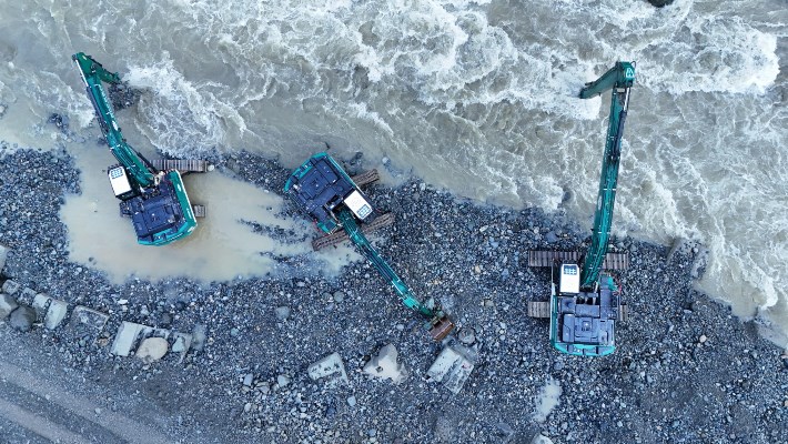 3b931fba-b121-4cae-8efd-40f1079587ba