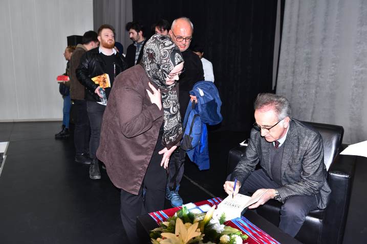 3c5d42de-f623-4359-8acc-4a9be4a26c2a