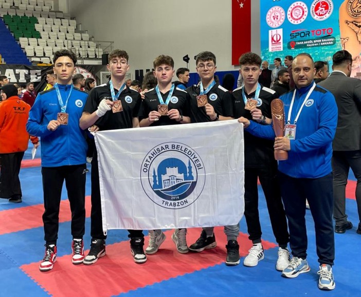 428de8e3-a652-4f95-a385-b4b93c59034e