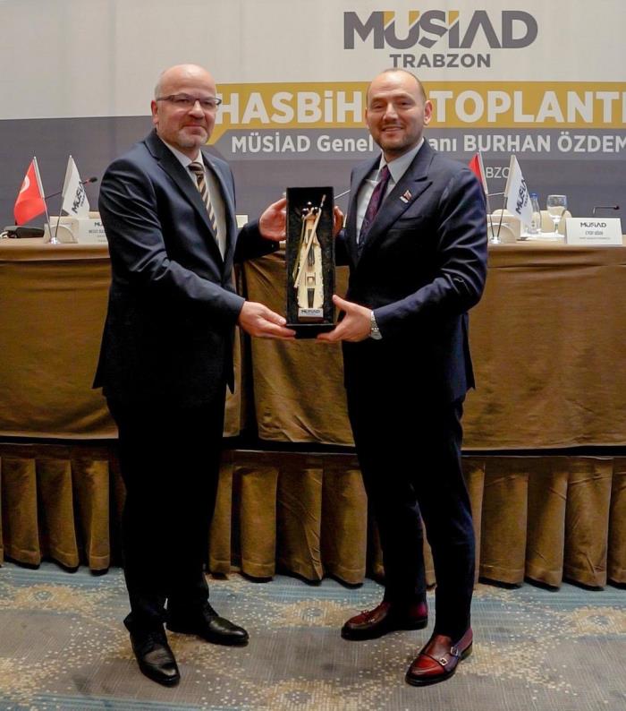 44ec8c8d-5f8e-4426-9527-270e858e332e