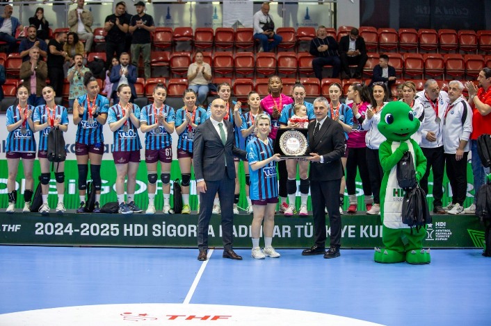 4524d461-24c6-4d36-904d-bbabdcee38ce