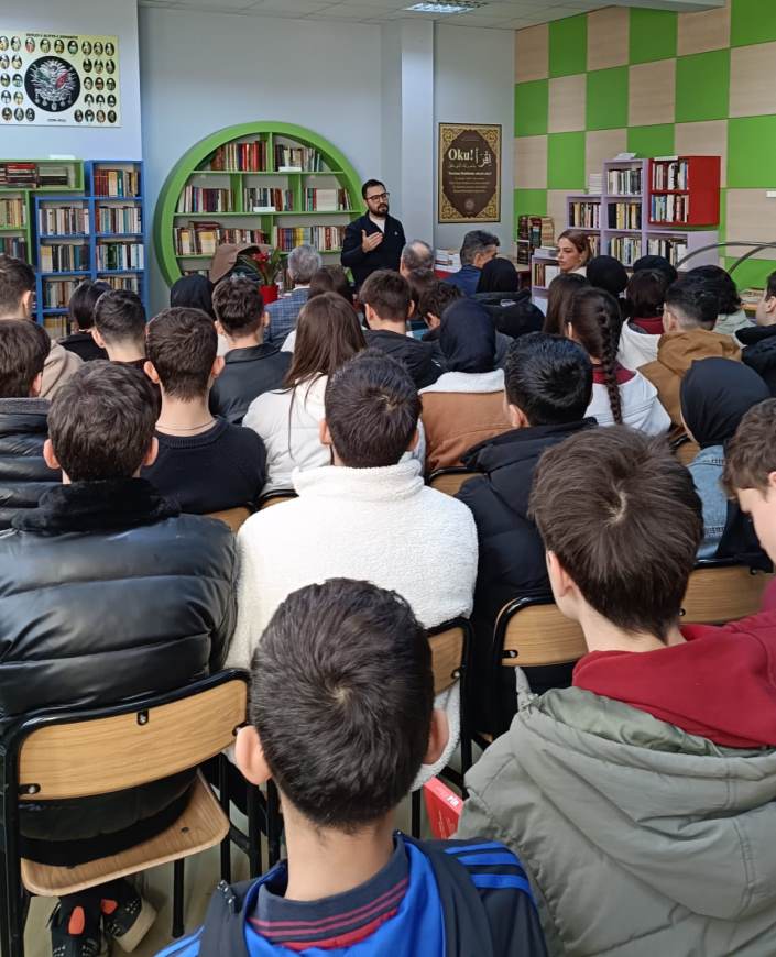 709b8566-5c66-4fb8-8259-8b11f85c2791