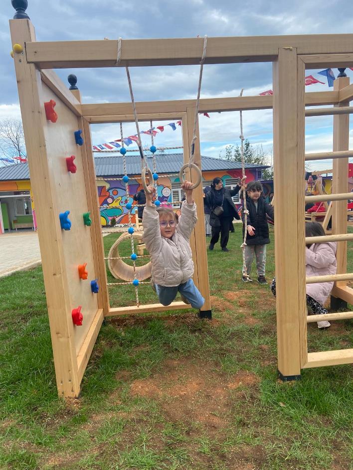 7fa5313a-5798-4670-bcd1-8f307a696250