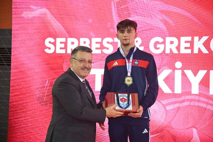 8dba7e04-fde3-498b-a145-7f9b60389568