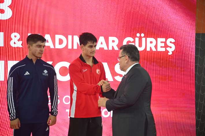 a0fa8625-fe1e-48c4-9231-97440cc10276