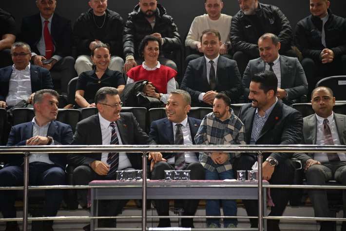 b3e85e62-f93f-4998-85cd-b3d0fefa55b8