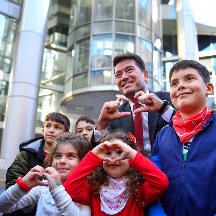 dbdd706a-095a-4428-9da4-8bde0ae8ba12