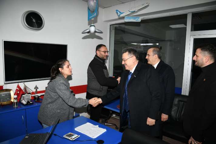 f5803ea1-d727-48b2-9ee2-1ba0c48ceb8f