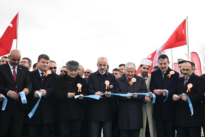 fff13c0d-75c4-4f12-9217-3938fadc2ea7