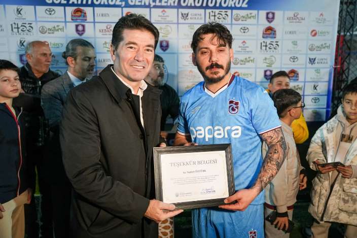 12ad94dc-e794-46d0-abde-f4d504ee7144