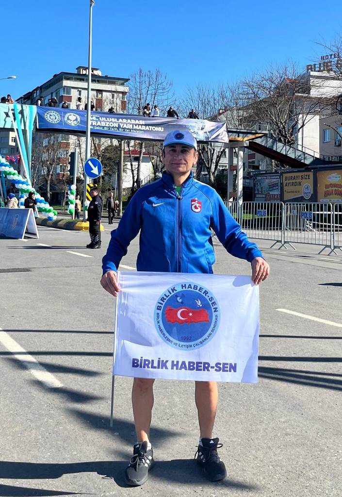 1b25eec2-488f-49a6-be28-3cd66bb6b001