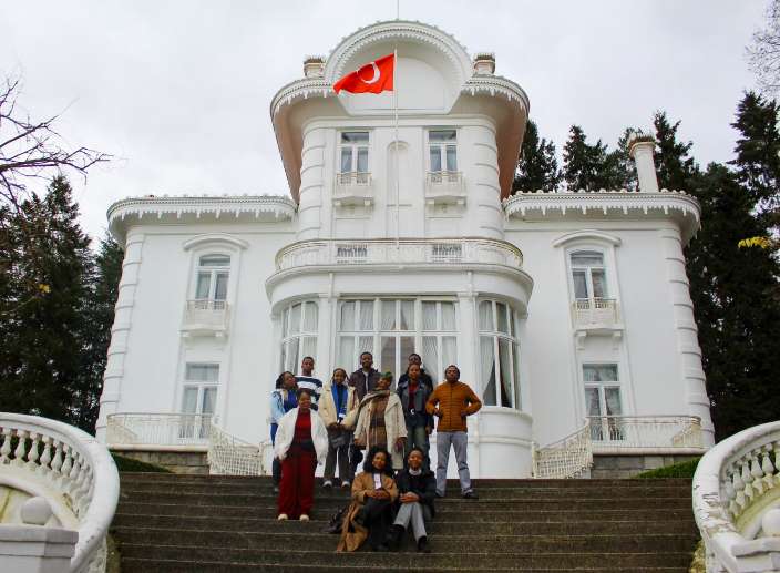 5290a976-a792-4320-b48d-a144784e1d33