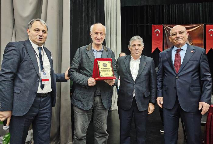 54f8b2e0-fbf4-44fd-b26a-b2d1d9aee97c