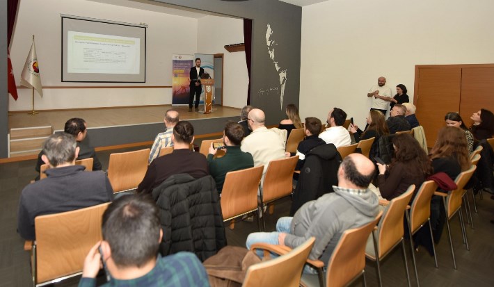 76f8779e-dcf6-43f5-aa0f-da7d22799199