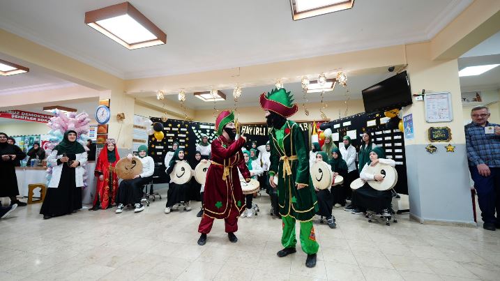 80e1c012-7f57-46db-889c-910827c2d303