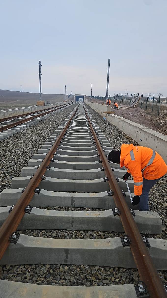 9256e14d-ac44-4b7a-8b9f-1b4483fe44eb