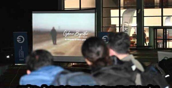 KTÜ’de, Özdemir Bayraktar Belgeseli’ne Yoğun İlgi