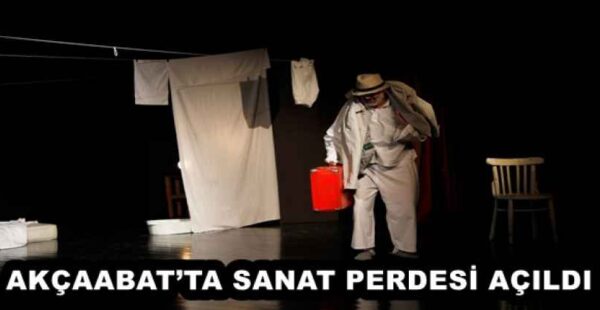 AKÇAABAT’TA SANAT PERDESİ AÇILDI