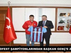 TEKNOFEST ŞAMPİYONLARINDAN BAŞKAN GENÇ’E ZİYARET