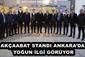 akcaabat_standi_ankarada_yogun_ilgi_goruyor_h57959_072c3