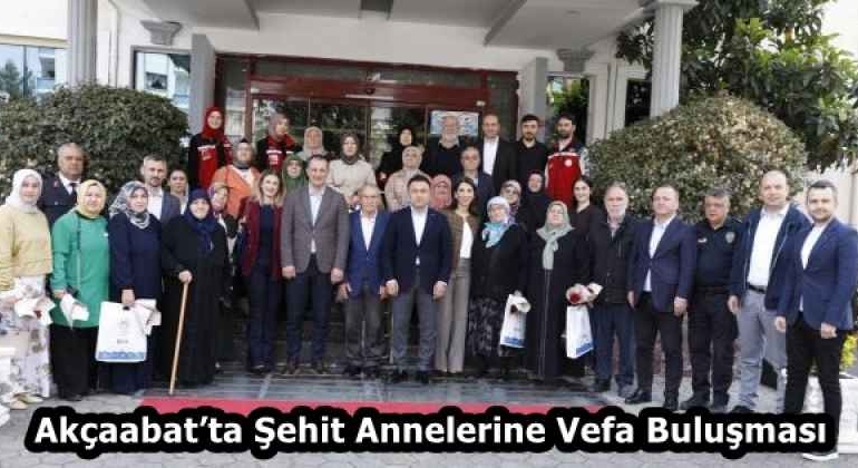 akcaabatta_sehit_annelerine_vefa_bulusmasi_h58442_8905f
