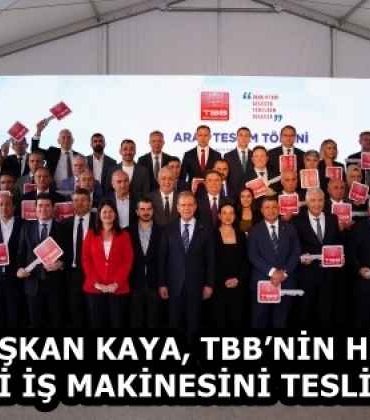 baskan_kaya_tbbnin_hibe_ettigi_is_makinesini_teslim_aldi_h58238_4bf64