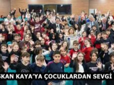BAŞKAN KAYA’YA ÇOCUKLARDAN SEVGİ SELİ